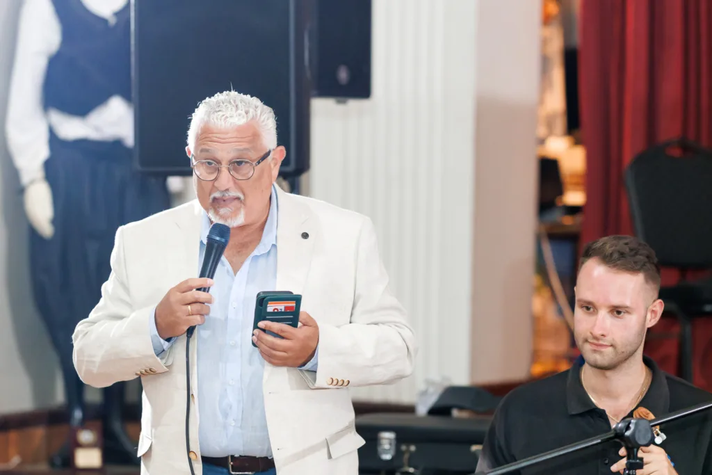 CRETAN FAREWELL DINNER