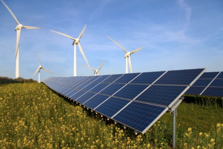 Greece: In top 10 countries for electric power production from renewable energy