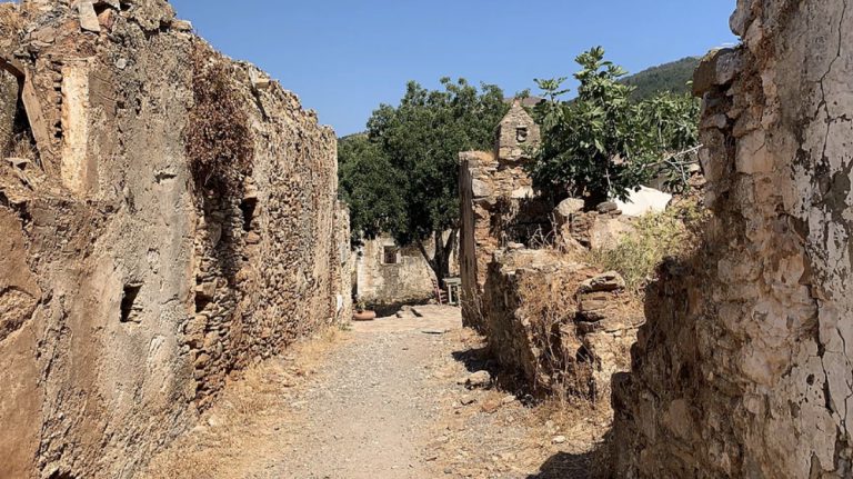 Haihoutes: The Kos village that turned from abandoned to tourist attraction