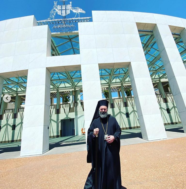 Honourable Archbishop Makarios welcomes the expatriate bill to Australia