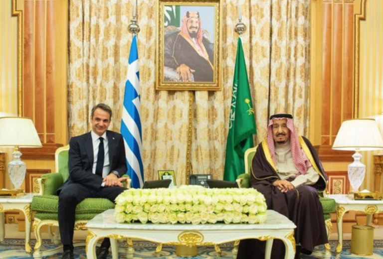 Saudi Arabia’s King Salman meets Greek PM Kyriakos Mitsotakis