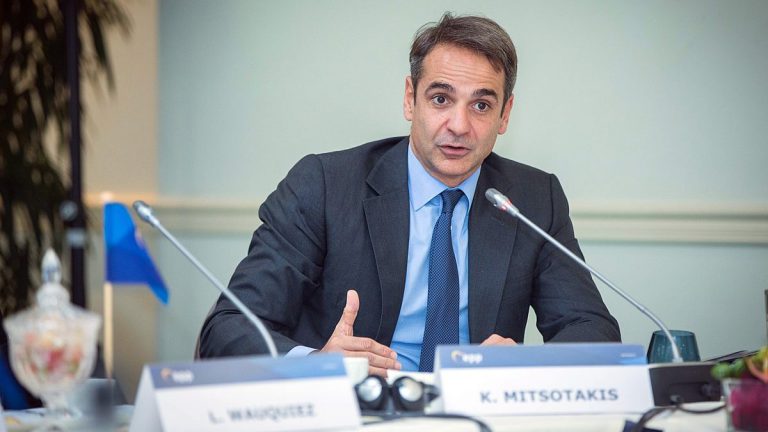 Greece extends travel ban for all non-EU citizens until May 28