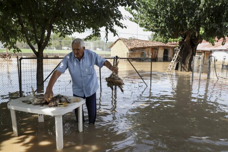 Greek flooding leaves 2 dead, 1 missing; 600 others rescued