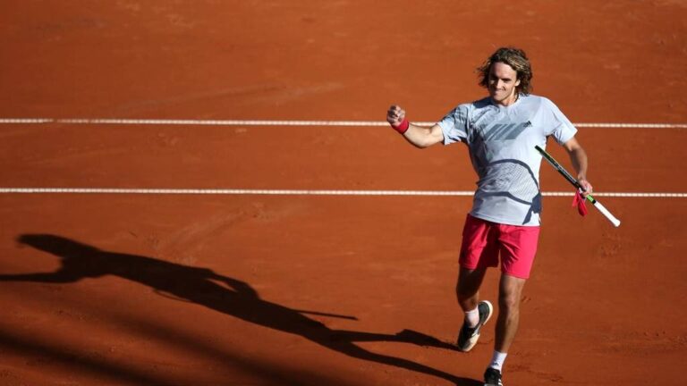 Stefanos Tsitsipas crushing it in Germany after beating Pablo Cuevas