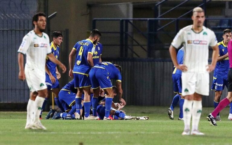 Panathinaikos falls at the first hurdle of the Greek Super League