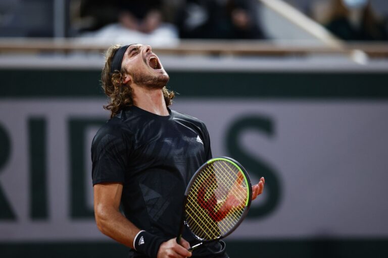 BREAKING: Tsitsipas incredible perfomance vs. Djokovic not enough to reach French Open grand final
