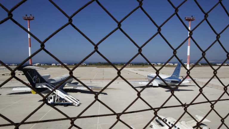 Turkey denies deliberately holding Greek plane in the air