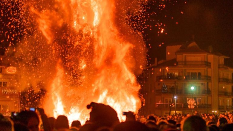 Top 8 Greek Christmas traditions you should know about this festive season