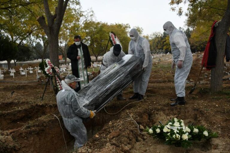 Greece hits 4000 COVID-19 death mark