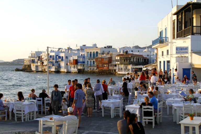 Greece reverses decision to reopen shops after COVID-19 cases surge