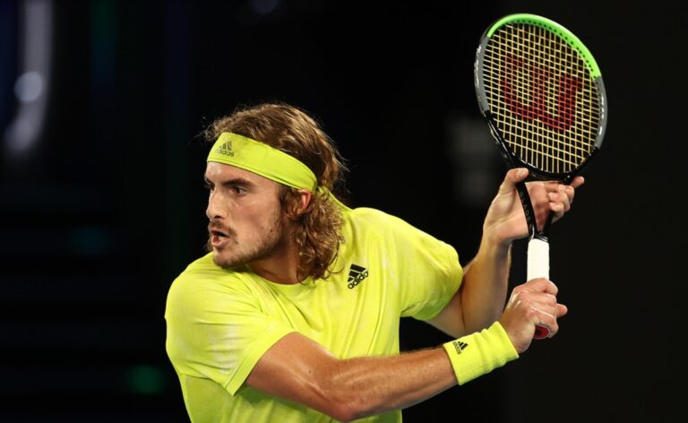 Stefanos Tsitsipas cruises through first round of the Australian Open