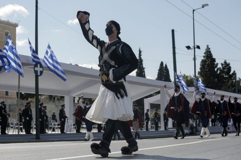 Military parade in Athens honours Greece’s Independence Day heroes