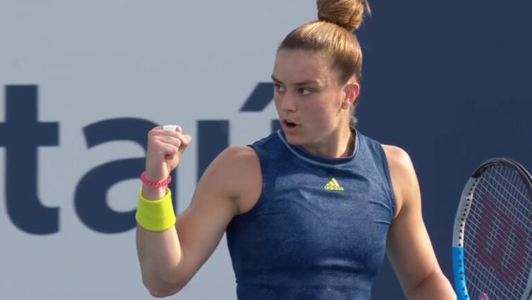 Maria Sakkari thriller sees her secure a spot in the Miami Open quarterfinals