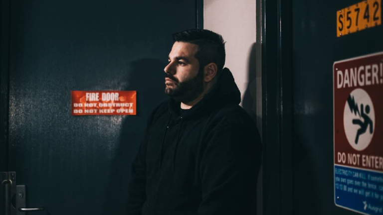 Meet the Greek Australian rapper, ‘Masked Wolf’, topping international charts