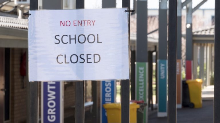 NSW records 291 COVID-19 cases, HSC students to sit trials at home