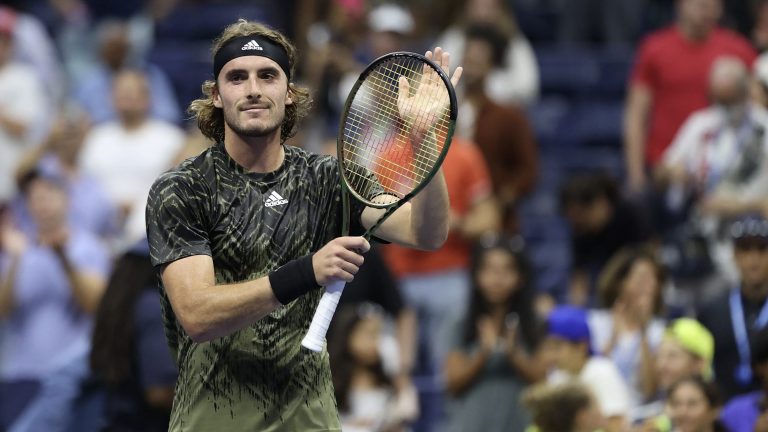 Stefanos Tsitsipas backs Australian Open COVID measures
