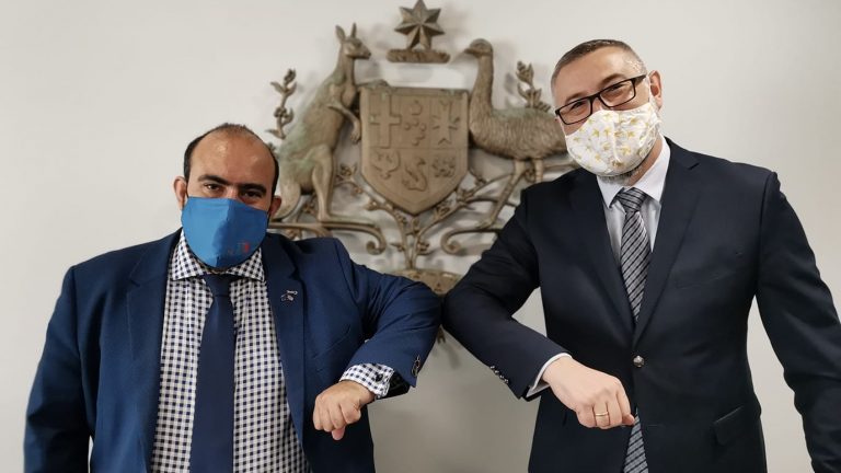 Australian Ambassador to Greece meets with Mayor of Kythera