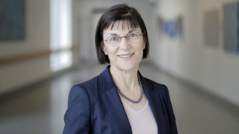 ‘Learn to live with it’: Immunologist Connie Katelaris on living with COVID