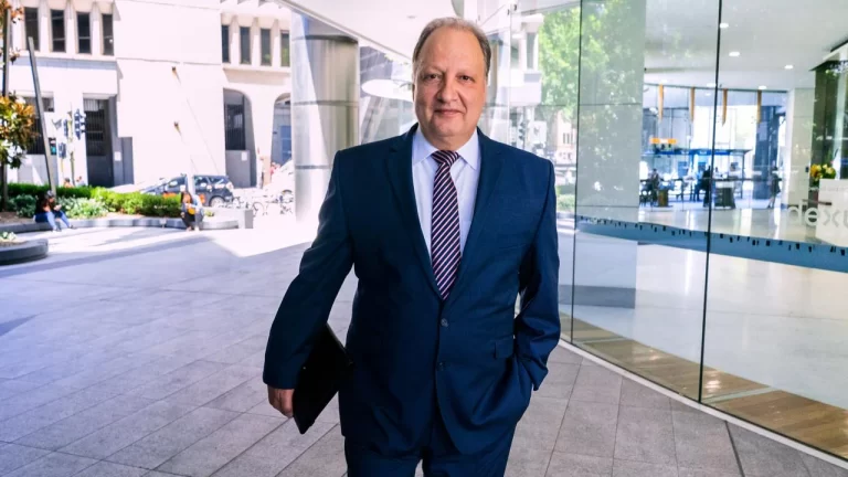 State Super CEO John Livanas commits to major slash of emissions in investment portfolio