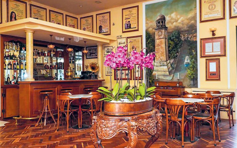 Seven historic cafes added to Greece’s Intangible Cultural Heritage list