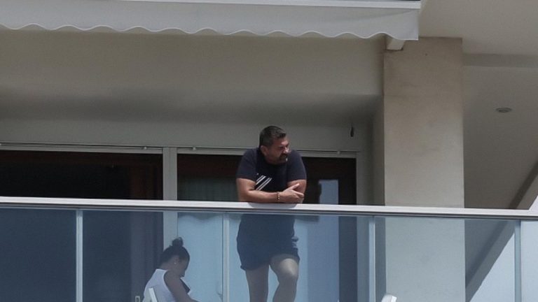 Bill Papas spotted at Xanthi FC training session with his son