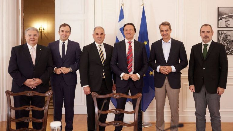 Greece’s Prime Minister meets with Greek Community of Melbourne delegation