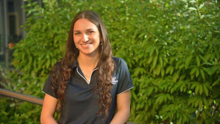 Irene Stergos named finalist for the Viatris Pharmacy Student of the Year