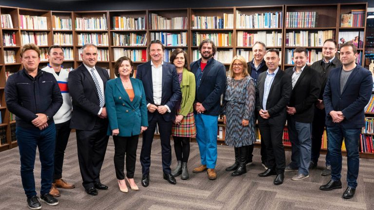 Dr Andonis Piperoglou shares his vision with the Greek Community of Melbourne Board