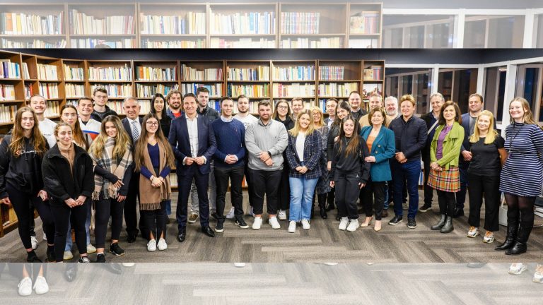 Greek Community of Melbourne Board Members meet NUGAS executive