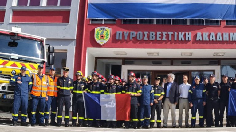 French and Norwegian firefighters arrive in Greece as wildfires continue to burn