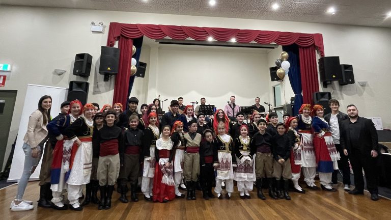 Sydney’s Cretan community raise funds for new dancing costumes at youth taverna night
