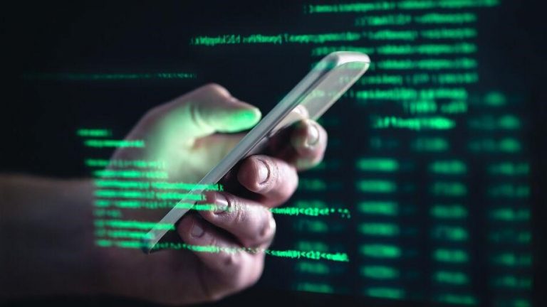 Greek lawmakers vote to investigate wiretapping scandal