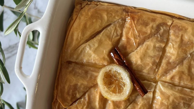 Greek custard dessert recipe (Galaktoboureko)