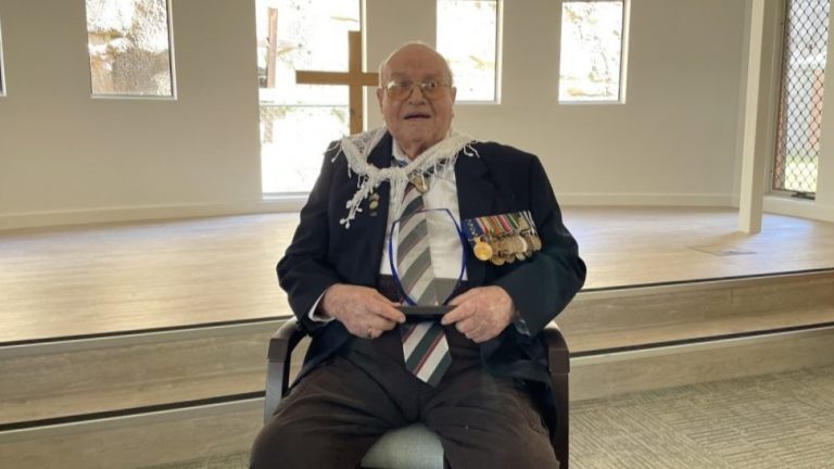 105-year-old Battle of Crete veteran Alf Carpenter passes away