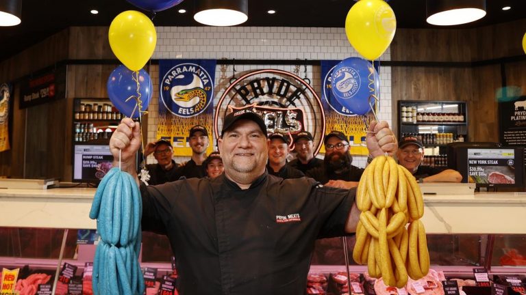 Parramatta Eels superfan, Manuel Dinoris, gets creative ahead of NRL grand final