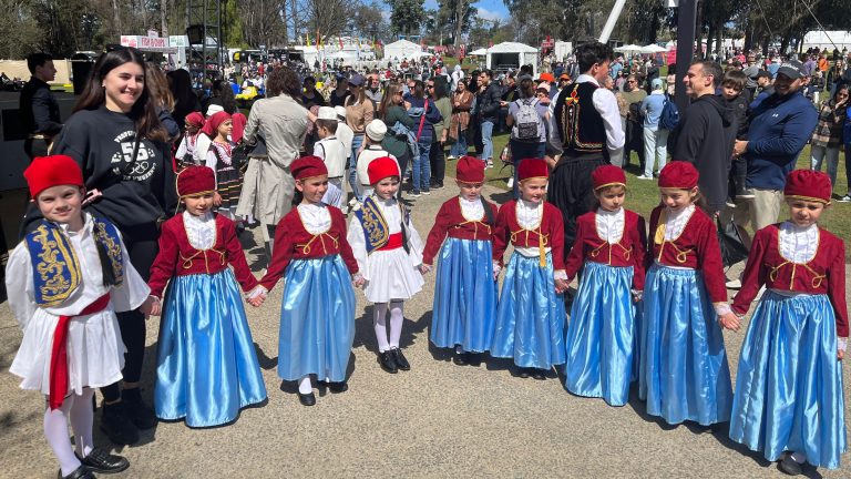 Canberra Hellenic Dancers impress crowds at the annual Floriade festival