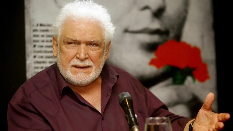 ‘Art and public life will miss him’: Prominent actor and politician Kostas Kazakos dies