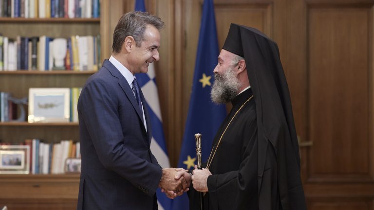 Prime Minister of Greece meets with Archbishop Makarios of Australia