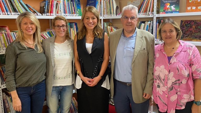 Funds raised for Ukrainian refugees in Greece pays for Greek language classes