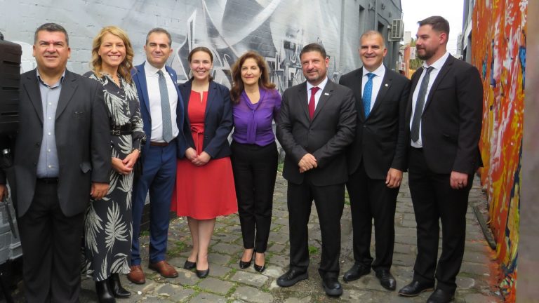 Launching of Kalamata Place paves the way for possibility of Darebin Square in the Peloponnese