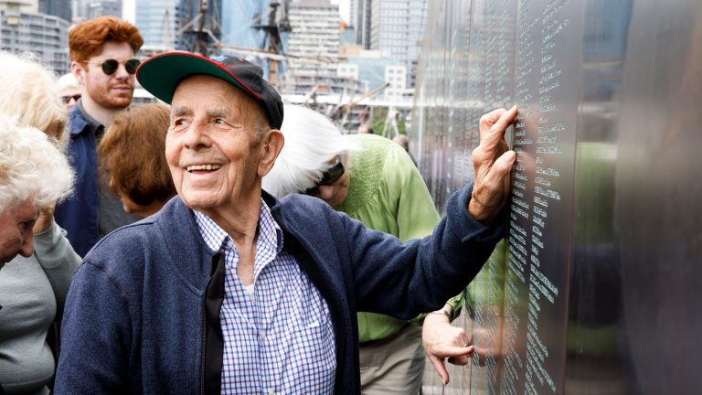 Australian National Maritime Museum celebrates 876 new names on Monument to Migration
