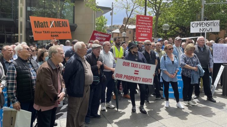 Taxi industry rejects NSW Government’s ‘final offer’ of $905 million assistance package