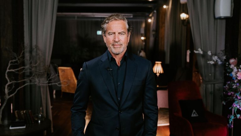 Mark Bouris acquires major stake in Club of United Business