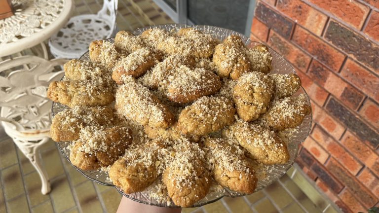 Traditional Greek Christmas Dessert: Melomakarona