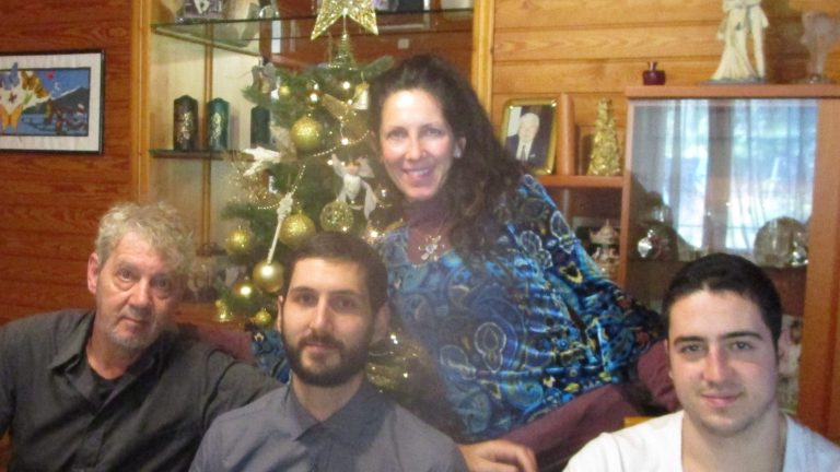 From roast lamb to gift giving: A Greek Australian’s Christmas in Greece