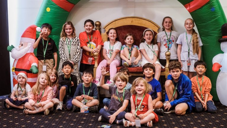 Young kids get creative at the Hellenic Club of Canberra’s Christmas workshops