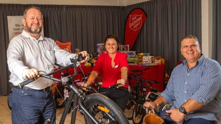 Greek business in NT donates kids bikes to Salvation Army for Christmas