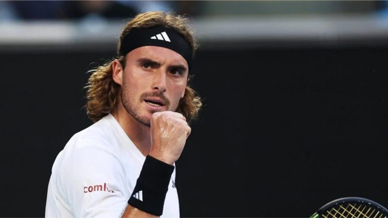 Stefanos Tsitsipas storms through to next round of Australia Open