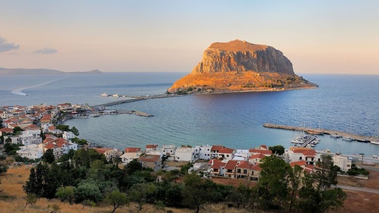 Cable car to be built for Greece’s historic town of Monemvasia