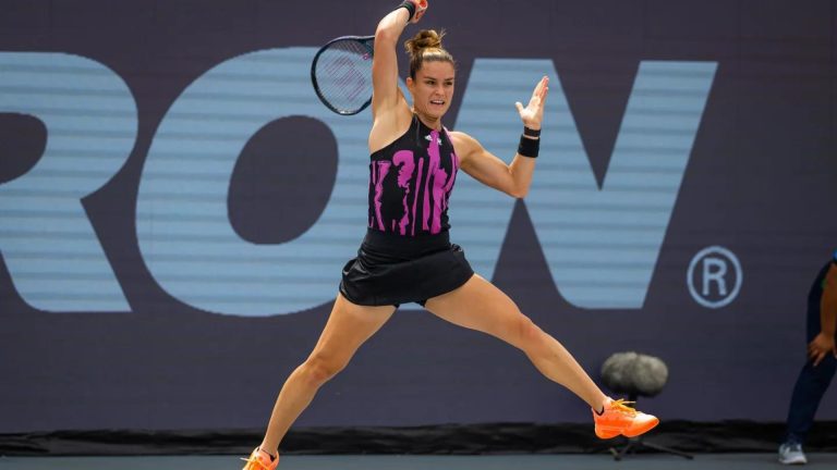 Maria Sakkari storms into Qatar Open semi-final